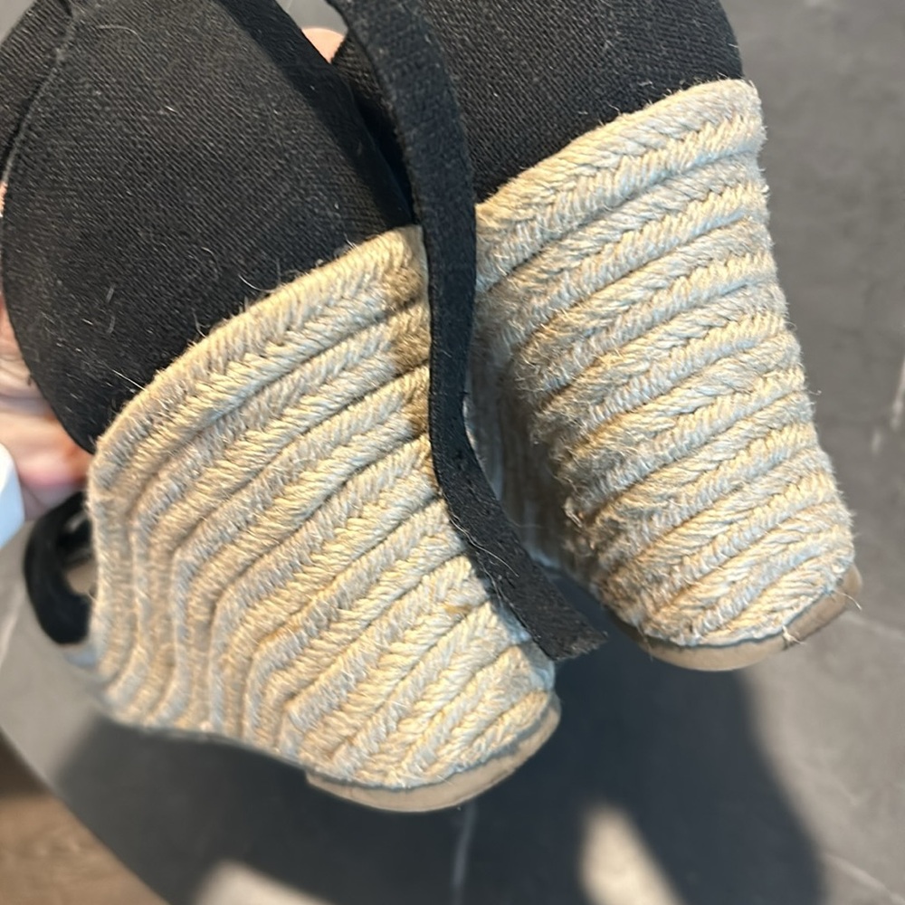 Wedges/Sandals - Picture 5 of 6